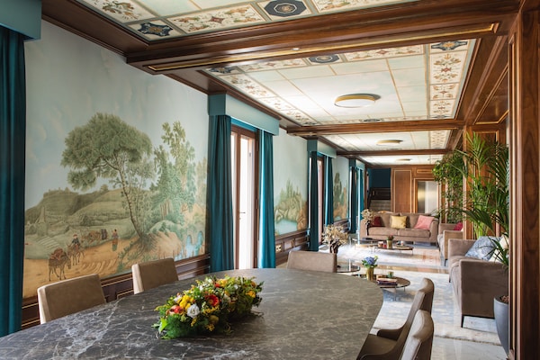 Foto van Premium vakantiehuis met zwembad - Vakantiehuis in Castel San Pietro Terme - DiningRoom