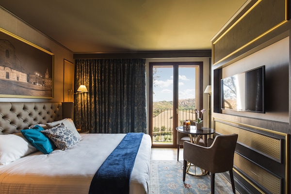 Foto van Premium vakantiehuis met zwembad - Vakantiehuis in Castel San Pietro Terme - BedRoom