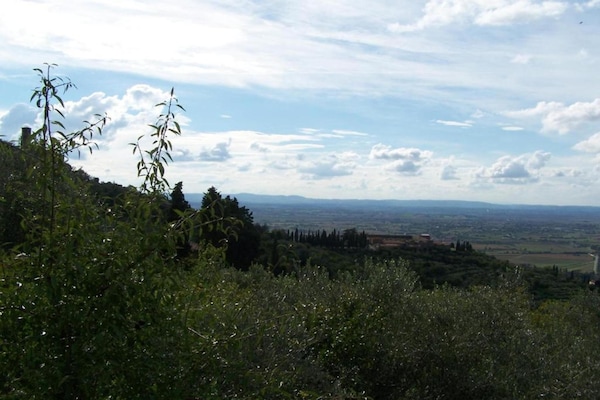 Foto van Boerderij in Toscane met zwembad en uitzicht - Vakantiehuis in Cortona - AreaSummer5KM