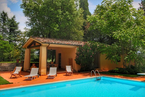 Foto van Charmant huisje in Sinalunga - Vakantiehuis in Sinalunga - ExteriorSummer