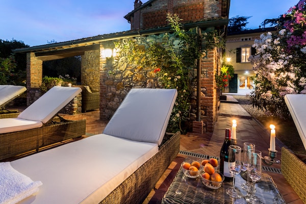 Foto van Boerderij bij Lucca met Zoutwaterzwembad - Vakantiehuis in Capannori - PoolOfHouse