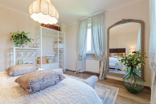 Foto van Villa in Lucca bij Florence en Pisa - Vakantiehuis in Capannori - BedRoom