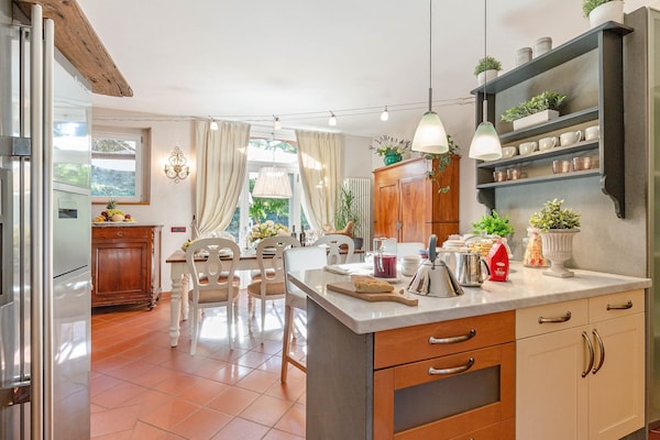 Foto van Boerderij in Lucca met privézwembad - Vakantiehuis in Capannori - Kitchen