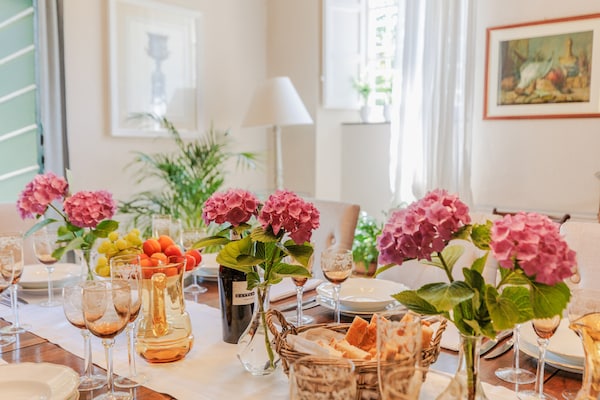 Foto van Villa bij Lucca met tuinuitzicht - Vakantiehuis in Vorno - DiningRoom