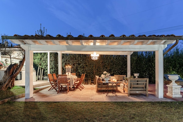 Foto van Villa bij Lucca met privézwembad - Vakantiehuis in Maggiano - TerraceBalcony