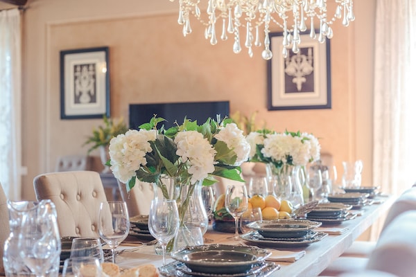 Foto van Villa bij Lucca met privézwembad - Vakantiehuis in Maggiano - DiningRoom