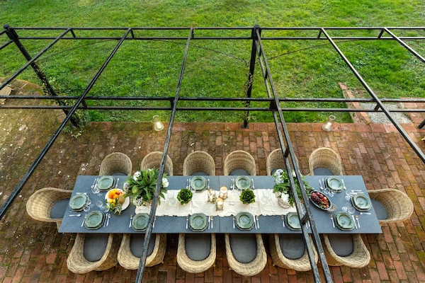 Foto van Villa bij Lucca met privézwembad - Vakantiehuis in Maggiano - ExteriorSummer