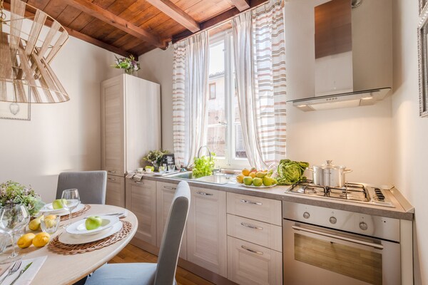 Foto van Licht appartement in de kunstwijk van Lucca - Vakantiehuis in Lucca - Kitchen