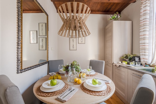 Foto van Licht appartement in de kunstwijk van Lucca - Vakantiehuis in Lucca - DiningRoom