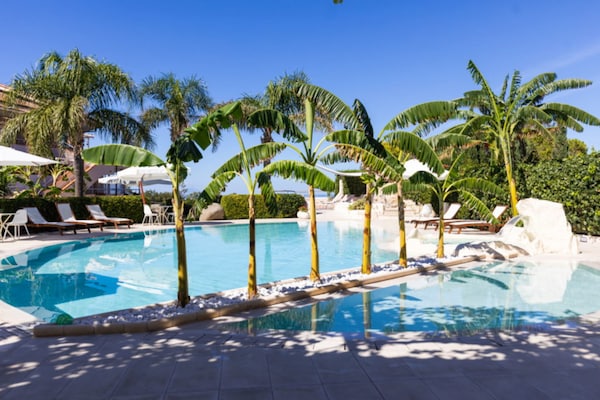 Foto van Studio voor stellen in Capo Vaticano met zwembad - Vakantiehuis in Capo Vaticano - PoolOfHouse