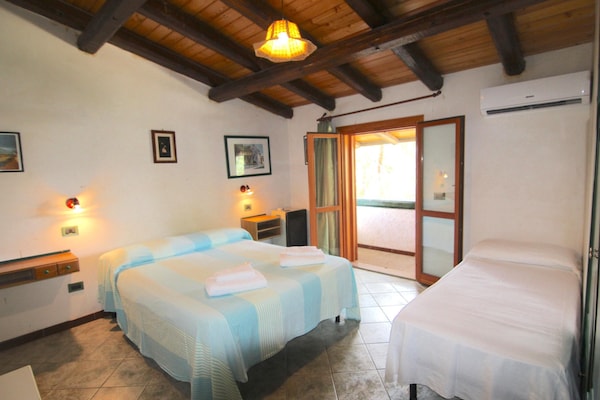 Foto van Sicilië Familievakantie met zwembad - Vakantiehuis in Balestrate - BedRoom
