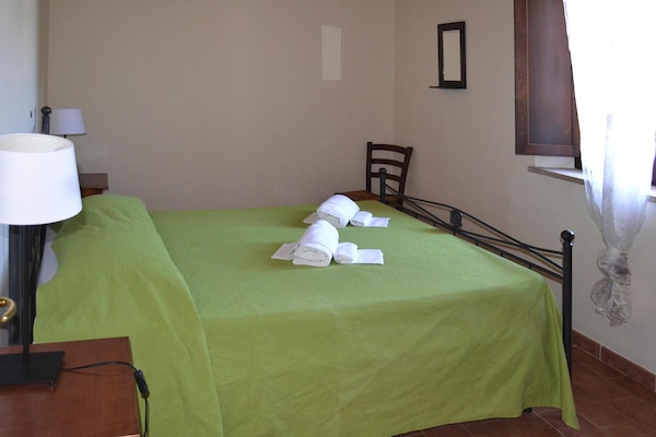 Foto van Antico Borgo Casalappi, appartementen in Campiglia Marittima - BedRoom
