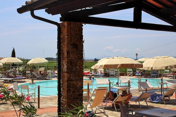 Foto van Antico Borgo Casalappi, appartementen in Campiglia Marittima - PoolOfHouse