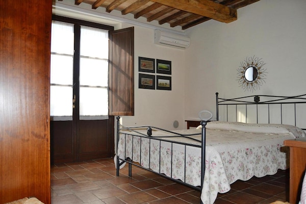 Foto van Antico Borgo Casalappi, appartementen in Campiglia Marittima - BedRoom
