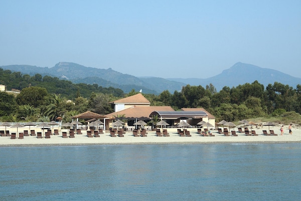 Foto van Appartement met terras of balkon - Vakantiehuis in Poggio-Mezzana - WaterView