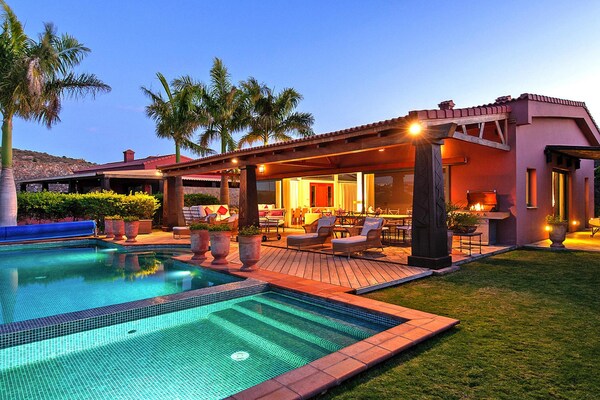 Foto van Villa Canela, Maspalomas - Vakantiehuis in San Bartolomé de Tirajana - PoolOfHouse