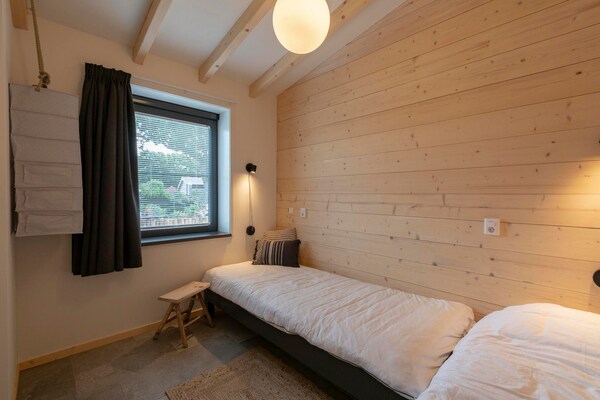 Foto van Aantrekkelijke woning met terras - Vakantiehuis in Callantsoog - BedRoom