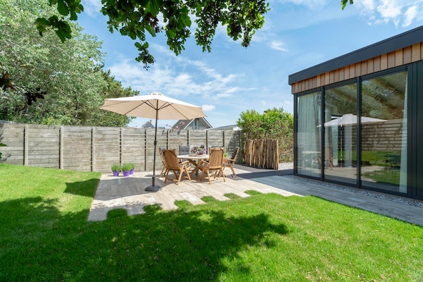 Foto van Aantrekkelijke woning met terras - Vakantiehuis in Callantsoog - TerraceBalcony