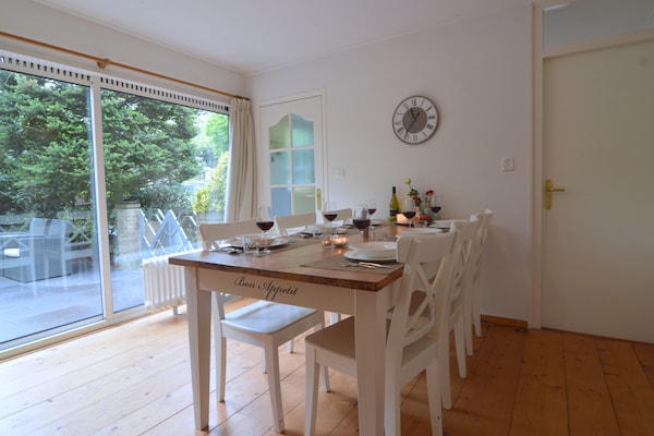 Foto van Vakantiehuis Voorthuizen bij De Veluwe - Vakantiehuis in Voorthuizen - DiningRoom