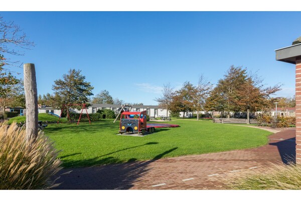 Foto van Vakantiehuis in Zeeland kindvriendelijk - Vakantiehuis in Serooskerke - ParkFacilities