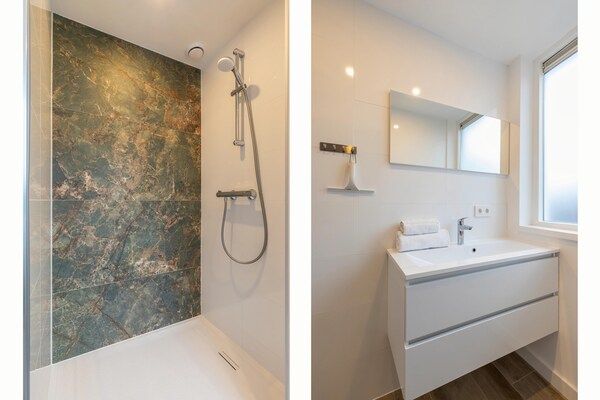 Foto van Vakantiehuis in Zeeland kindvriendelijk - Vakantiehuis in Serooskerke - BathRoom