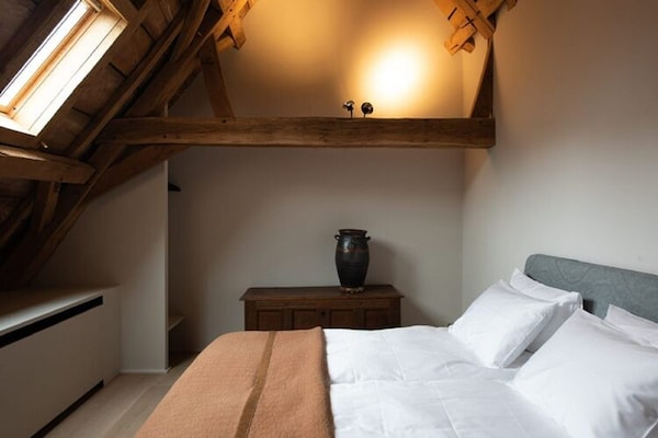 Foto van Statige landhuisboerderij met 16 slaapplaatsen - Vakantiehuis in Schimmert - BedRoom