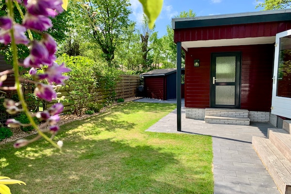 Foto van Chalet in Sint Maartenszee bij het strand - Vakantiehuis in Sint Maartenszee - GardenSummer