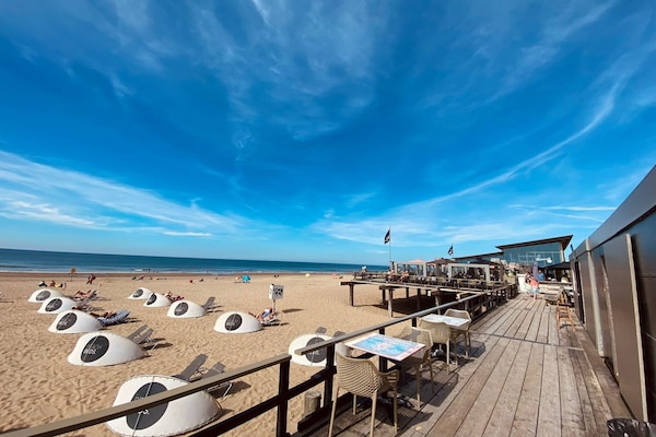 Foto van familie stranduitje - Vakantiehuis in Callantsoog - View