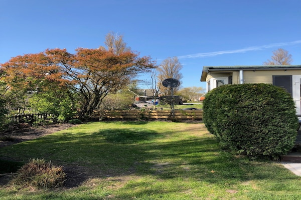 Foto van Chalet in Wiringherlant met Tuinterras - Vakantiehuis in Hippolytushoef - GardenSummer