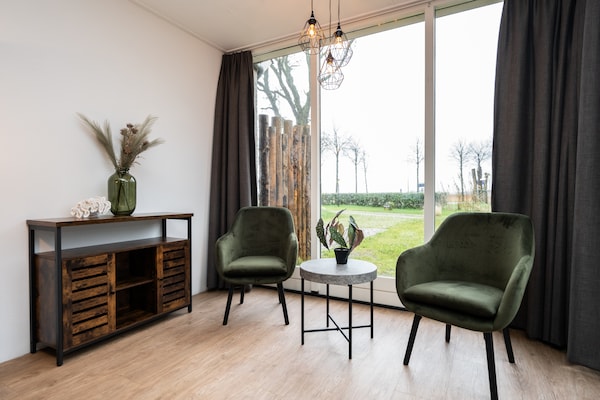 Foto van Vakantiehuis Vakantiepark 't Eibernest Texel - Vakantiehuis in De Cocksdorp - LivingRoom