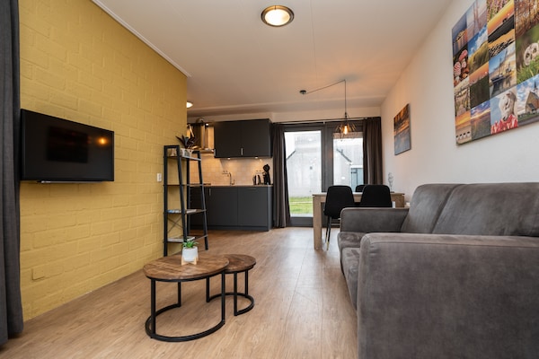 Foto van Vakantiehuis Vakantiepark 't Eibernest Texel - Vakantiehuis in De Cocksdorp - LivingRoom