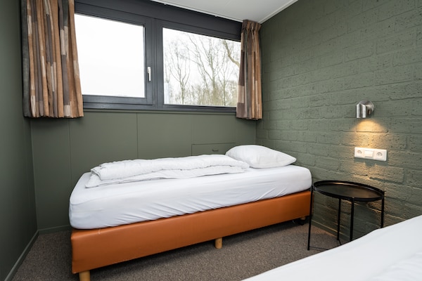 Foto van Vakantiehuis Vakantiepark 't Eibernest Texel - Vakantiehuis in De Cocksdorp - BedRoom