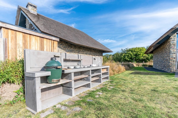 Foto van sfeervolle en moderne 6-persoons vakantievilla - Vakantiehuis in De Koog - GardenSummer