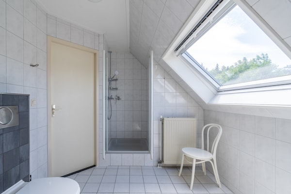 Foto van Sfeervolle villa nabij zee en bos - Vakantiehuis in De Koog - BathRoom