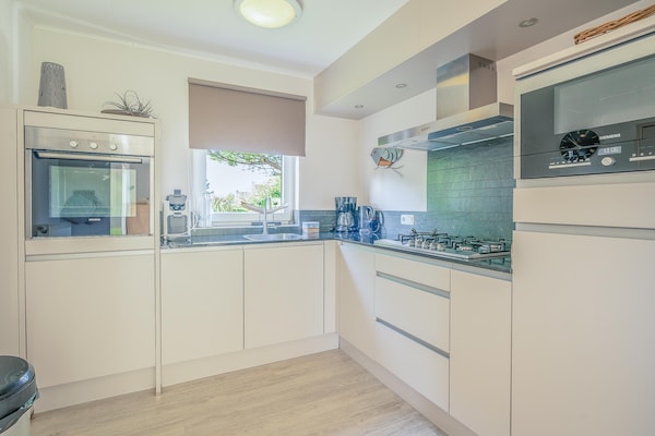 Foto van Sfeervolle villa voor mindervalide gasten, nabij zee en bos - Kitchen