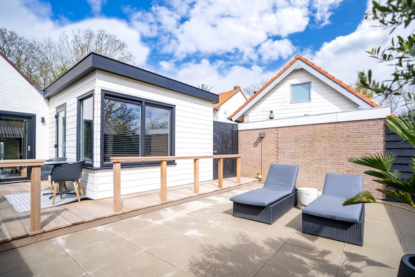 Foto van Sfeervolle 2-persoons vakantiewoning - Vakantiehuis in De Koog - Terrace