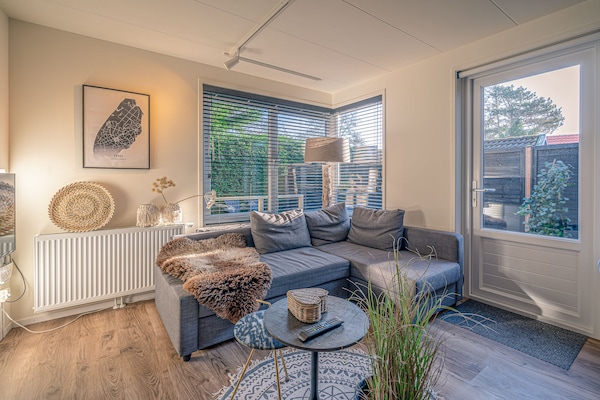 Foto van Sfeervolle 2-persoons vakantiewoning - Vakantiehuis in De Koog - LivingRoom