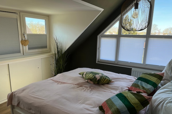 Foto van Vakantiehuis Noordwijkerhout bij Zee - Vakantiehuis in Noordwijkerhout - BedRoom