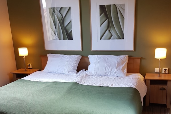 Foto van Wellnessretraite in de natuur - Vakantiehuis in Zevenhuizen - BedRoom