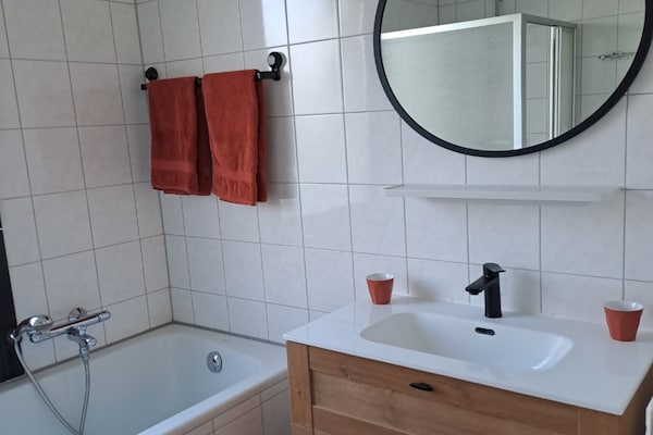 Foto van Wellnessretraite in de natuur - Vakantiehuis in Zevenhuizen - BathRoom