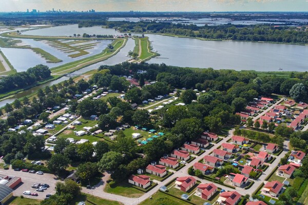 Foto van Zevenhuizen Verblijf met Bubbelbad - Vakantiehuis in Zevenhuizen - AreaSummer1KM
