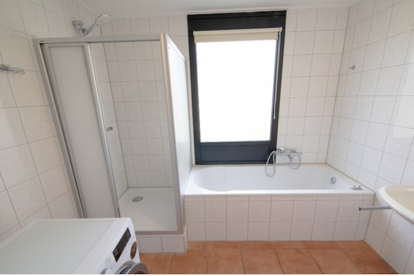 Foto van Zevenhuizen Verblijf met Bubbelbad - Vakantiehuis in Zevenhuizen - BathRoom