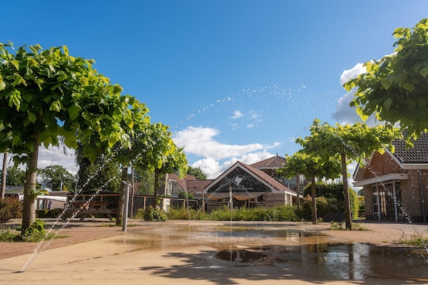 Foto van Rijtjeshuis in Nederland bij Veluwe - Vakantiehuis in Voorthuizen - ParkFacilities