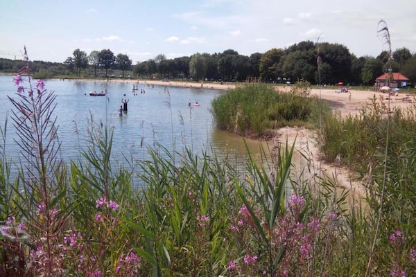 Foto van Rijtjeshuis in Nederland bij Veluwe - Vakantiehuis in Voorthuizen - AreaSummer20KM
