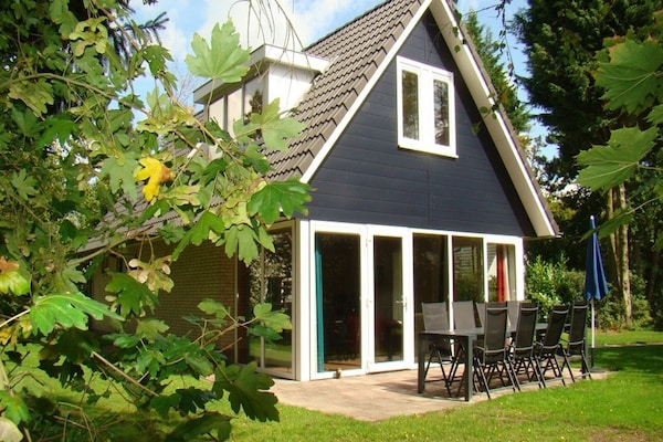 Foto van Vakantiehuis in Scherpenzeel bij natuurpark - Vakantiehuis in Scherpenzeel - ExteriorSummer