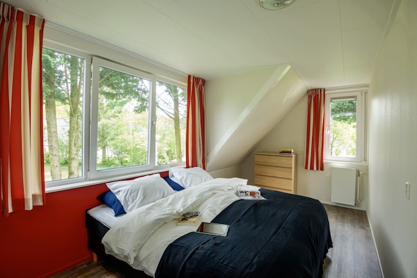 Foto van Vakantiehuis in Scherpenzeel bij natuurpark - Vakantiehuis in Scherpenzeel - BedRoom