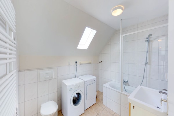 Foto van Villa in Zeeland met privéterras - Vakantiehuis in Kortgene - BathRoom