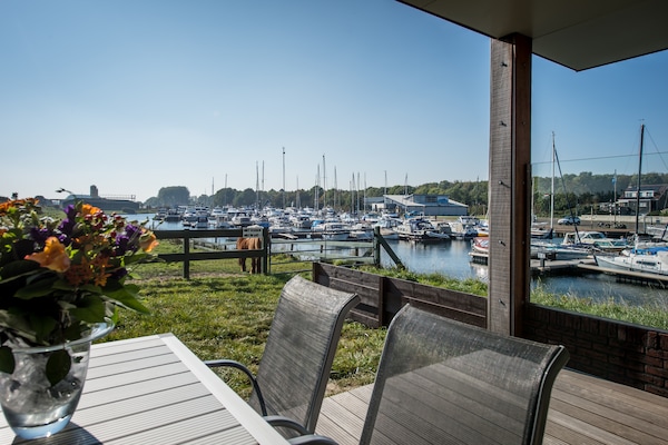 Foto van Appartement in Kamperland bij Veerse Meer - Vakantiehuis in Kamperland - TerraceBalcony
