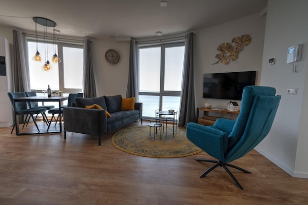 Foto van Appartement Scherpenisse bij Oosterschelde - Vakantiehuis in Scherpenisse - LivingRoom