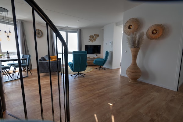Foto van Appartement Scherpenisse bij Oosterschelde - Vakantiehuis in Scherpenisse - LivingRoom